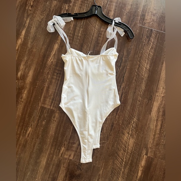 Princess Polly White Bodysuit with Ribbon Straps 2 - Picture 2 of 9